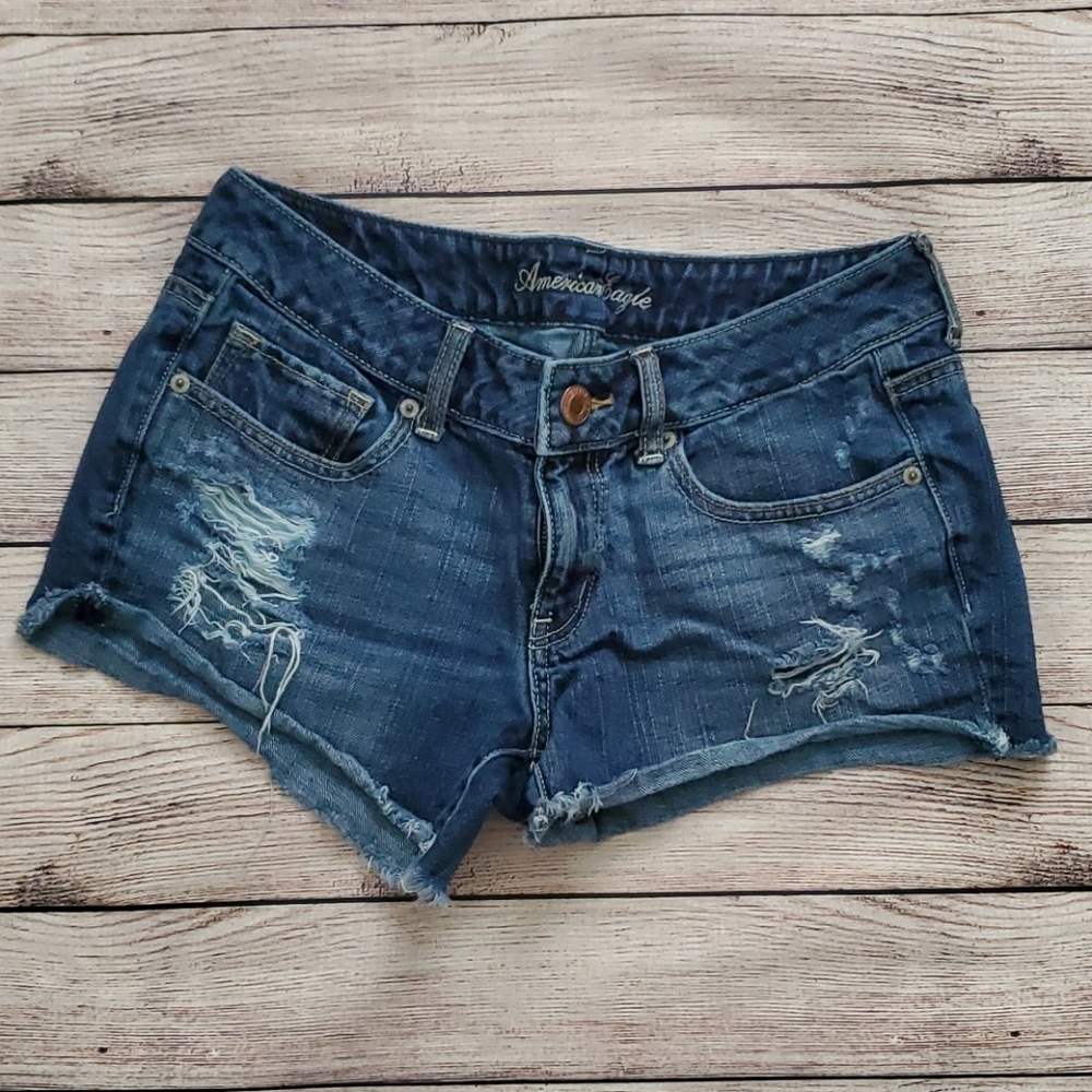 AE shorts